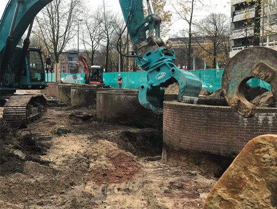 De werkzaamheden voor het Holocaust Namenmonument in Smsterdam zijn begonnen